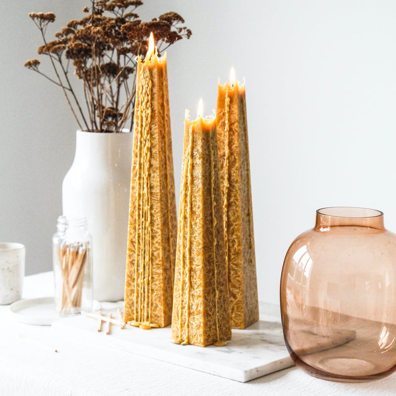 White Lily Large Icicle Candle in our Premium White Gift Box